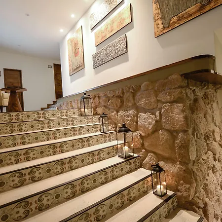 Casa Esmeralda By Katari