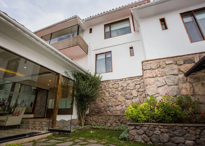 Casa Esmeralda By Katari
